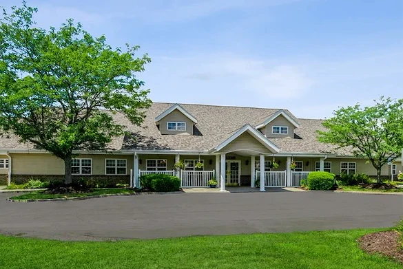 Image of LakeHouse Worthington Place (1)