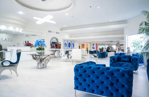 Image of Coral Plaza (3)