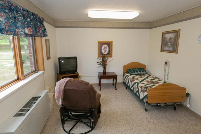 Image of Colonial Manor of Randolph - Assisted Living (8)