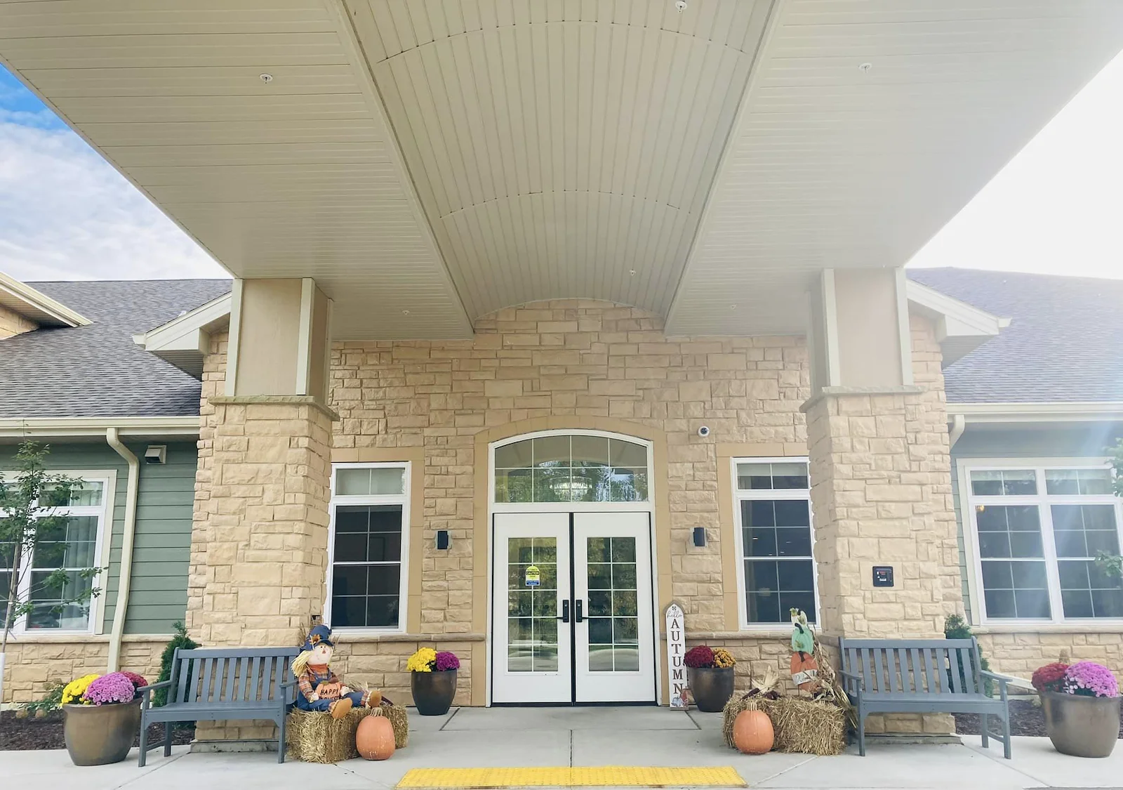 Image of The Courtyard at Sussex (3)