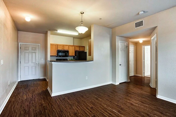 Image of HomeTowne at Conway (7)