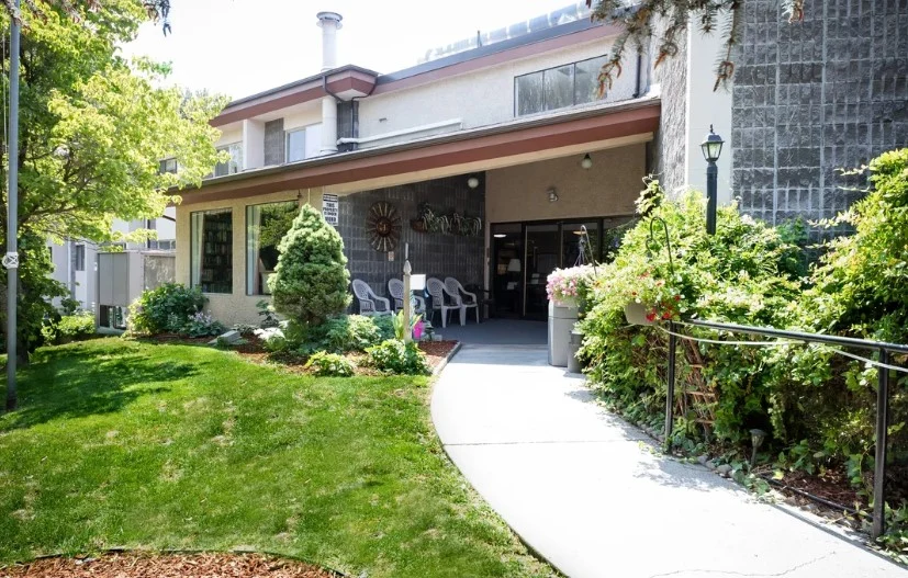 Image of Cherry Heights Living (2)