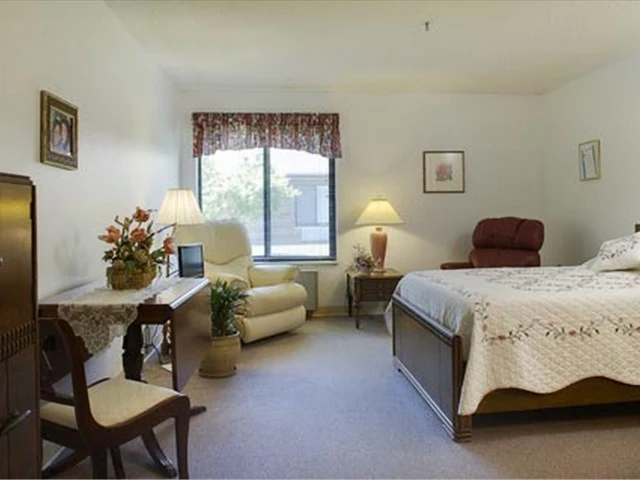 Image of Arbors at Milford Assisted Living (10)