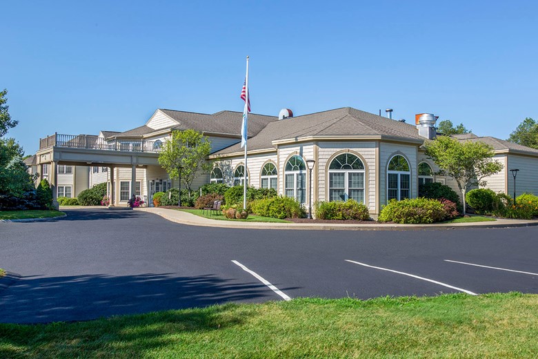 Image of Benchmark Senior Living at Plymouth Crossings (1)