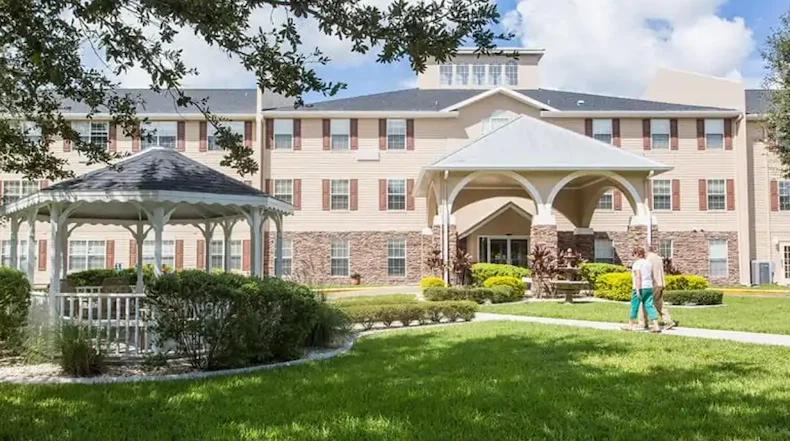 Image of Fountain Crest (2)