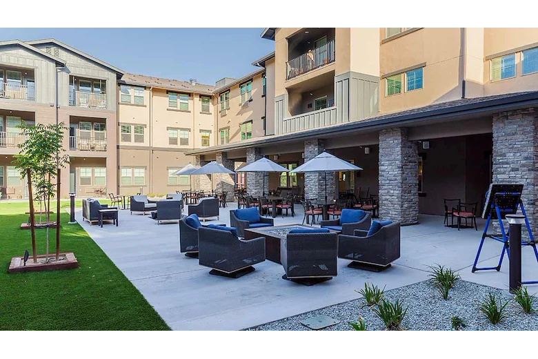 Image of Hilltop Springs Senior Living (8)
