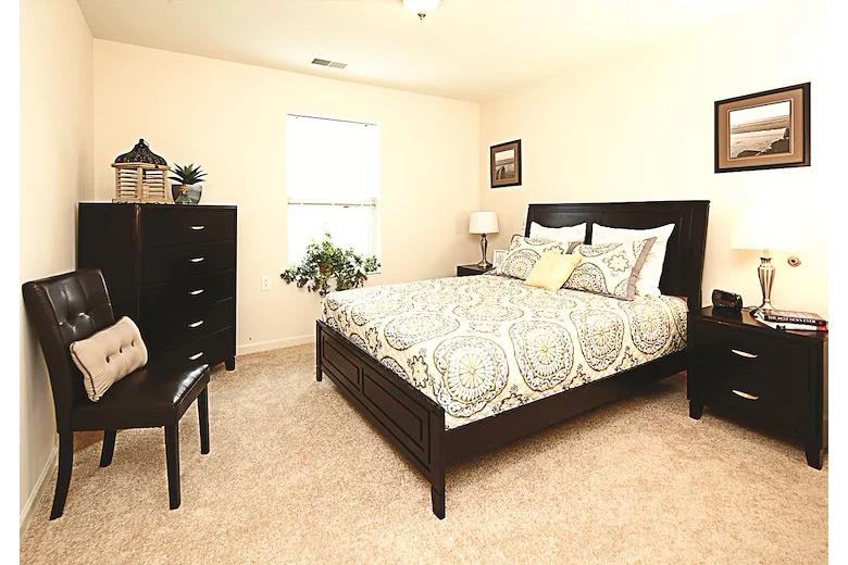 Image of New Hartford Square Senior Apartments (10)