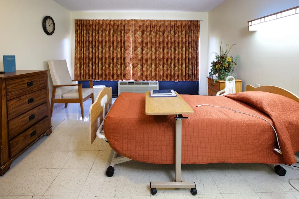 Image of Meadowbrook Healthcare & Rehabilitation Center (3)