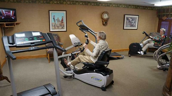 Life at College Walk Retirement Community-photo-4