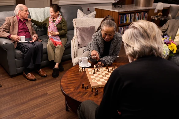 Life at RiverSpring Residences Assisted Living-photo-15