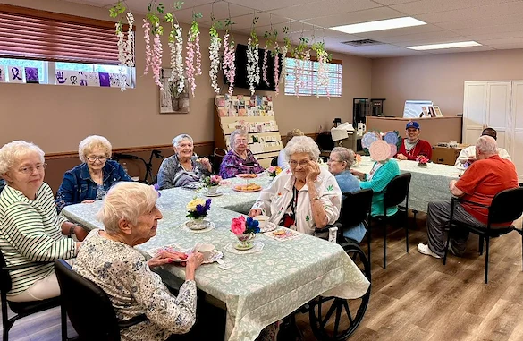 Life at Charter Senior Living of Rockford-photo-9
