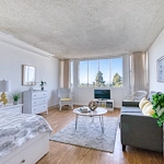 Life at Bay Towers at Bixby Knolls Senior Living-photo-9