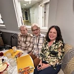 Avamere at Hillsboro Senior Living in Oregon residents at the table