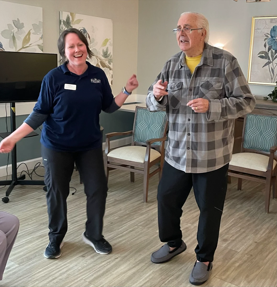 Dublin Glenn Memory Care in Ohio resident dancing