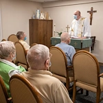 Life at Western Hills Health & Rehabilitation-photo-3