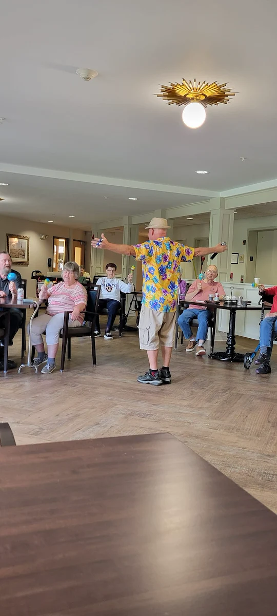 Life at Charter Senior Living of Kenosha-photo-5