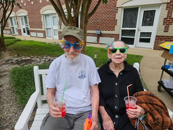 Life at Charter Senior Living of Newport News-photo-9