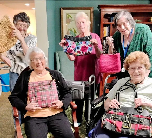 Life at Charter Senior Living of Moline-photo-10