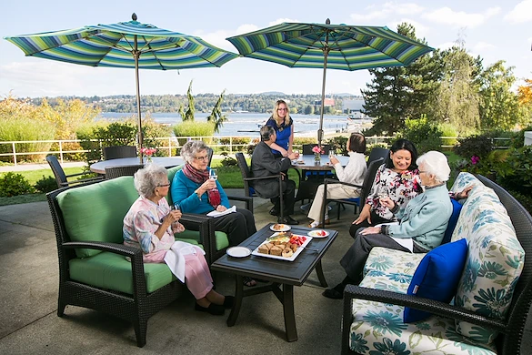 Life at The Lakeshore-photo-10