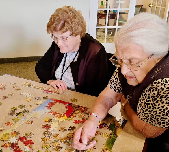 Life at Charter Senior Living of Moline-photo-7