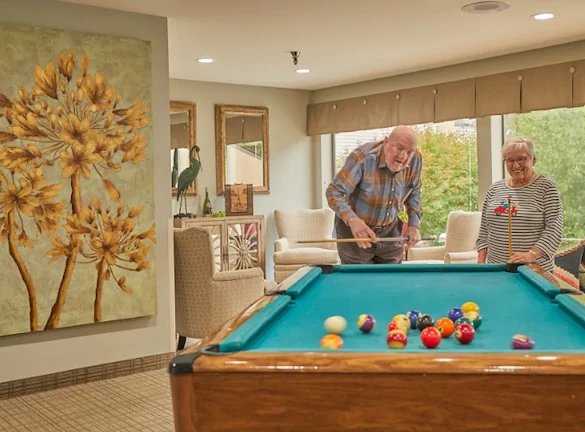Life at Shorewood Senior Living-photo-6