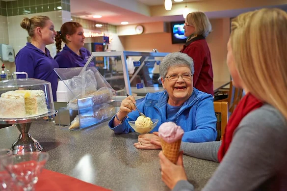 John Knox Village Senior Living CCRC near Kansas City, MO residents eating ice cream