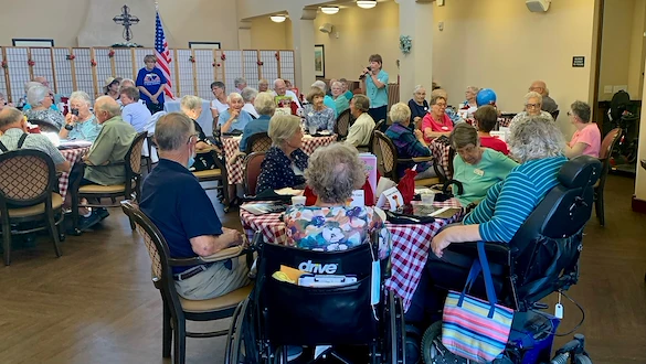 Covenant Living at Mount Miguel in Spring Valley, CA, residents enjoy spending time together