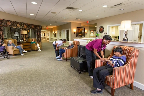 Life at Colonial Gardens Memory Care-photo-2