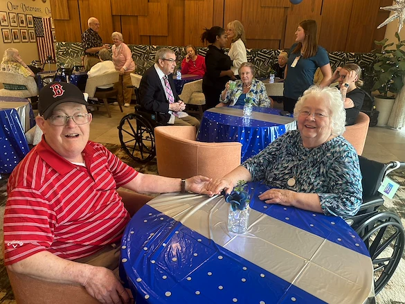 The Barclay at Charlottesville residents have fun at a special prom celebration