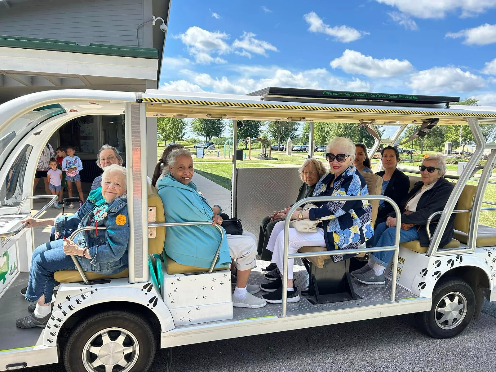 Prime Healthcare Senior Living – Fox Knoll Village in Aurora, IL, resident outing