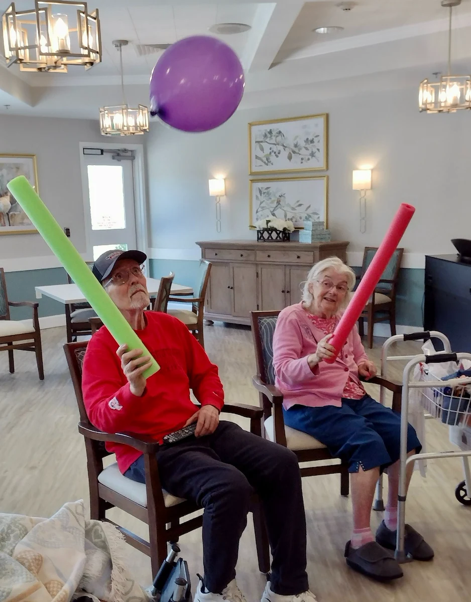 Dublin Glenn Memory Care in Ohio residents have fun staying active with a game