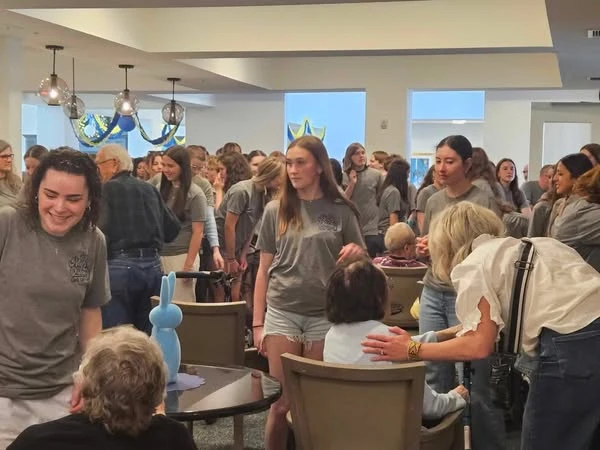 The Blake at Colonial Club residents enjoyed a visit from the Southwest Performing Arts