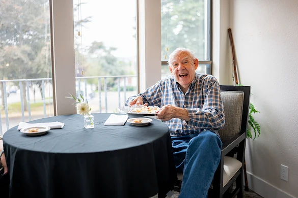 Life at Vineyard Park of Bremerton-photo-1