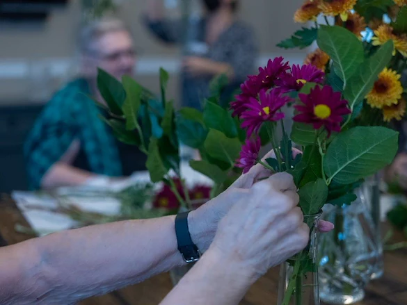 Life at Vineyard Park of Puyallup-photo-1