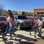 Mountain View Gardens Gracious Retirement Living Hawthorn Senior Independent Living in Sierra Vista, Arizona residents out for a walk