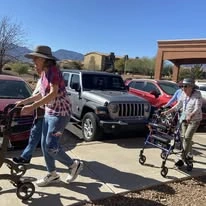 Mountain View Gardens Gracious Retirement Living Hawthorn Senior Independent Living in Sierra Vista, Arizona residents out for a walk