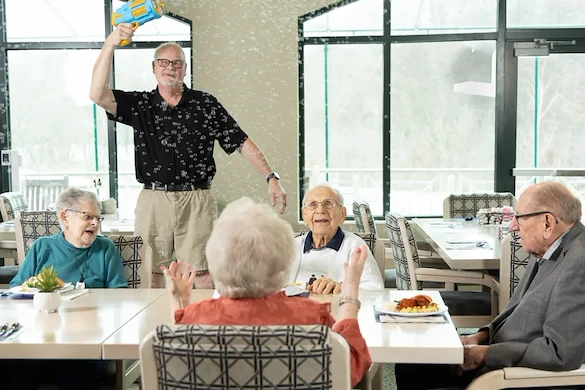 Life at Otterbein North Olmsted SeniorLife Community-photo-9