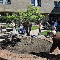 Life at Bradford Place Senior Living-photo-1