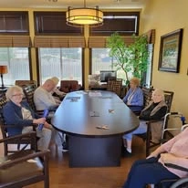 The Arbor at Avamere Court Assisted Senior Living in Keizer, Oregon residents socializing