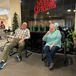 Heatherwood Senior Living residents enjoying good company