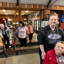 The Arbor at Avamere Court Assisted Senior Living in Keizer, Oregon residents at an outing