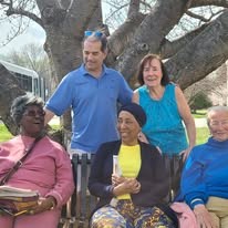 Wilshire Estates Gracious Retirement Living Hawthorn Senior Independent Living in Silver Spring, Maryland residents hanging out outside