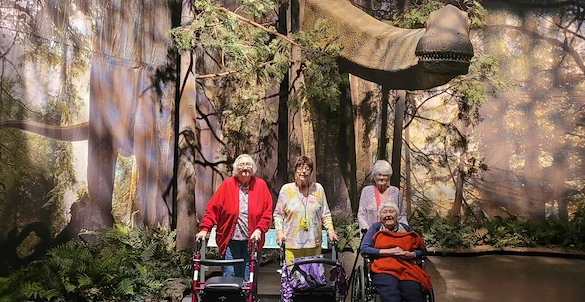 Life at Charter Senior Living of Pekin-photo-9