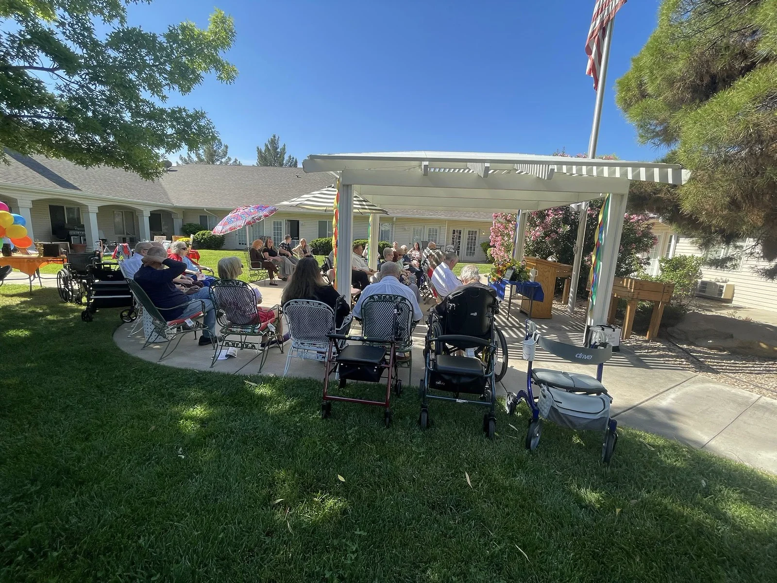 Ridgeview Gardens Assisted Living Outdoor Activities