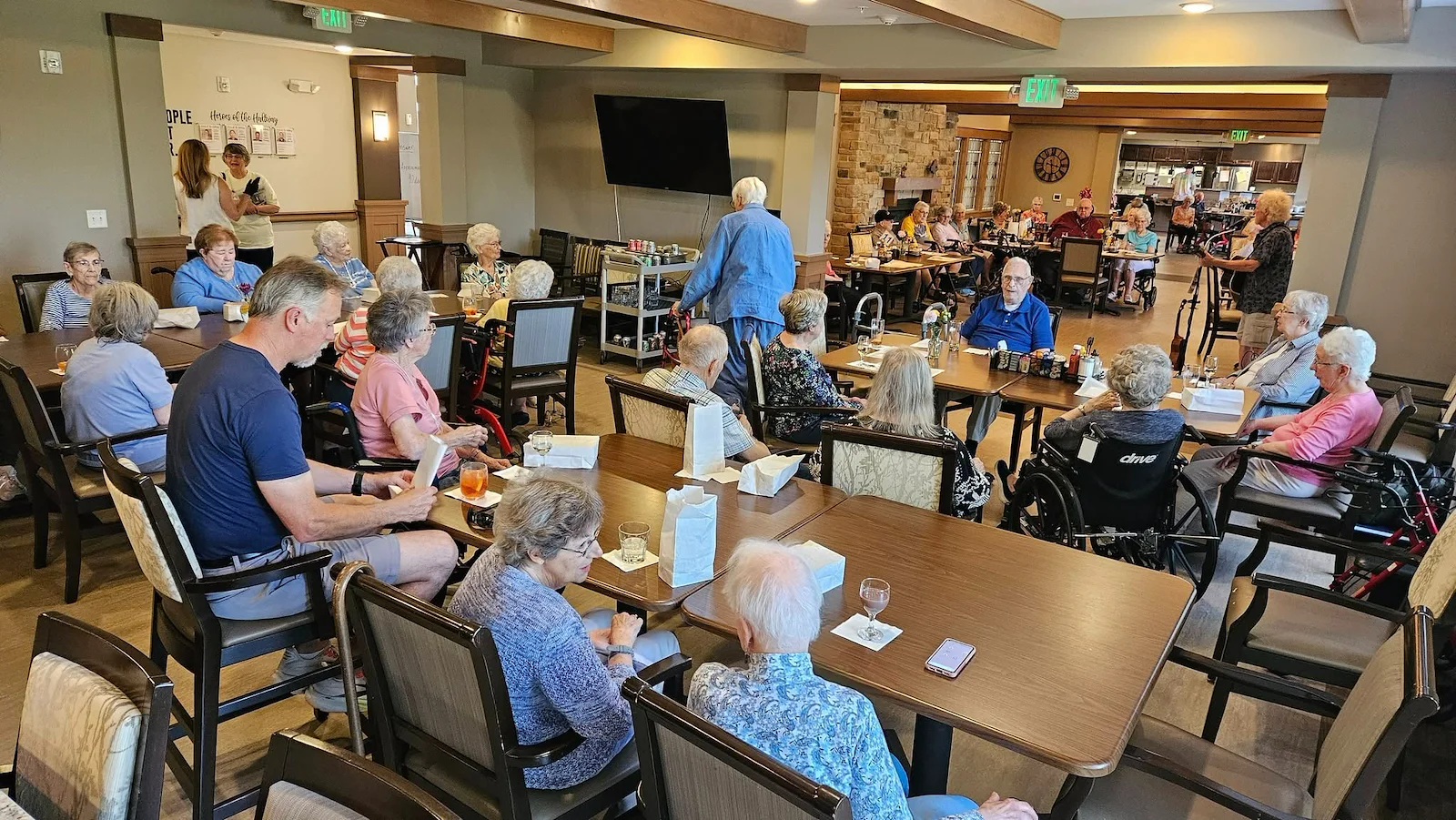 Noel Manor Retirement Living Verona, WI, residents enjoying each other's company