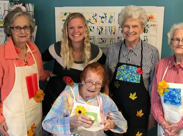 Life at HeatherWood Assisted Living and Memory Care-photo-5