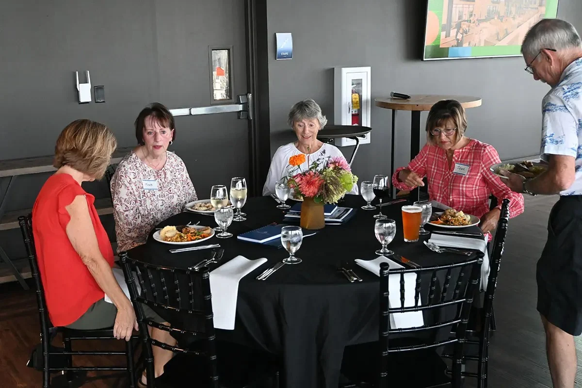 Life at The Promenade 55+ Apartments-photo-1