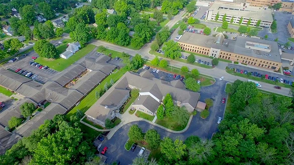 Life at CrownPointe of Greenfield-photo-4