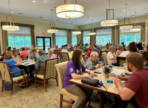 Life at Charter Senior Living of Moline-photo-8