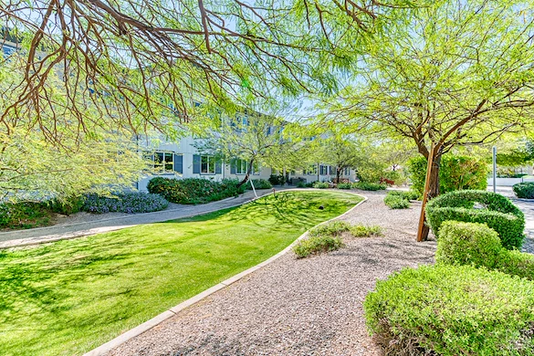 Life at Paradise Valley Senior Living-photo-2